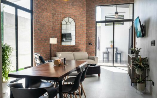 Casa moderna en Hacienda Verde – Playa Jacó – Piscina privada, lista para disfrutar Cod. 142220