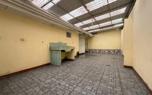 Oportunidad por Remate Bancario!!! Casa de un Nivel en Urbanización Corazón de Jesús, San Francisco de Coronado COD 143068