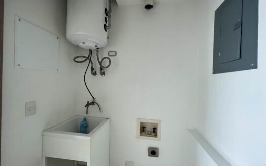 Hermoso Apartamento en Planta Baja, con Variedad de Amenidades en Condominio Bambú Rivera Tibás COD 143377