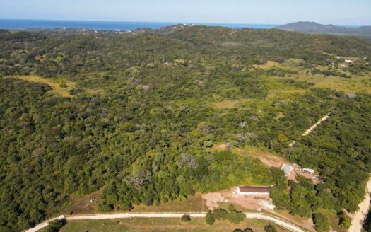 Casa Nueva con Vista a la naturaleza cerca de Tamarindo🌿 COD: 143258
