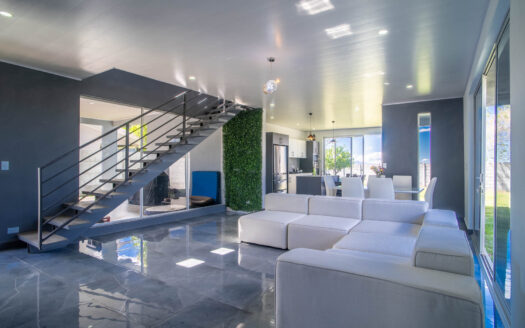 Casa En Venta En Grecia, Moderna Con Amplio Terreno Y Vista Panorámica- Home for sale in Grecia.cod.142194