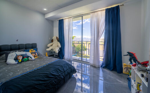 Casa En Venta En Grecia, Moderna Con Amplio Terreno Y Vista Panorámica- Home for sale in Grecia.cod.142194