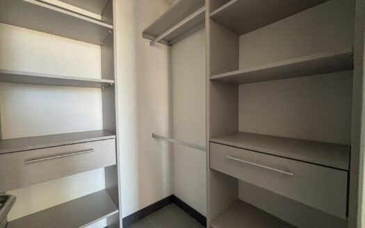 Apartamento en Alquiler en Barrio Dent, Para Estrenar con Amenidades Tipo Resort cod. 142504