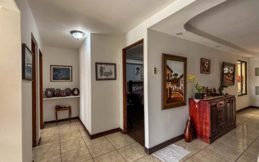 Casa en Alquiler en Sabanilla, Cerca del Parque, de Una Planta y Pet Friendly cod.142292