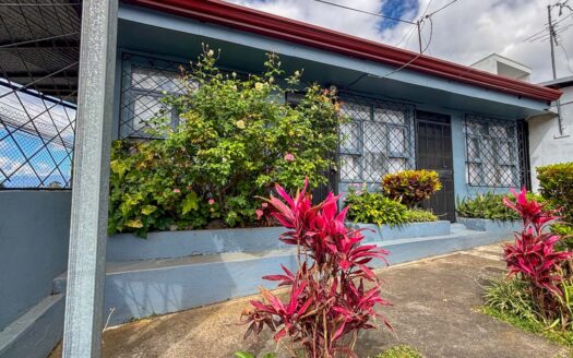 Casa En Venta En Sabanilla De Montes De Oca, Ideal Para Inversión Cerca De La UCR cod.142646