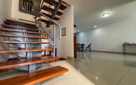 Casa En Venta En Montes De Oca, Condominio Con Amenidades Familiares cod.143422