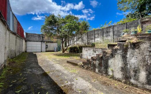 Casa en venta en San Antonio de Desamparados, ideal para vivienda o uso comercial COD#142618