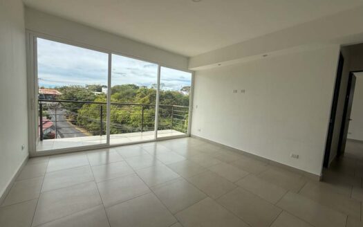Apartamento En Venta En San Pablo De Heredia, Remate Bancario De Contado. Código 142981