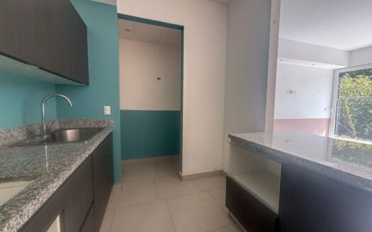 Apartamento En Venta En San Pablo De Heredia, Remate Bancario De Contado. Código 142981