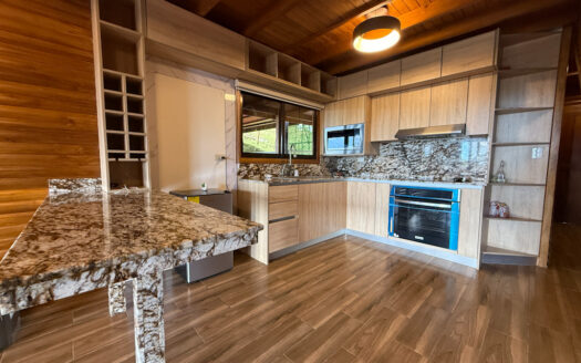 Hermosa Propiedad de 183.732 m2 en Las Montañas de Bajo La Hondura, Dulce Nombre de Coronado COD 143811