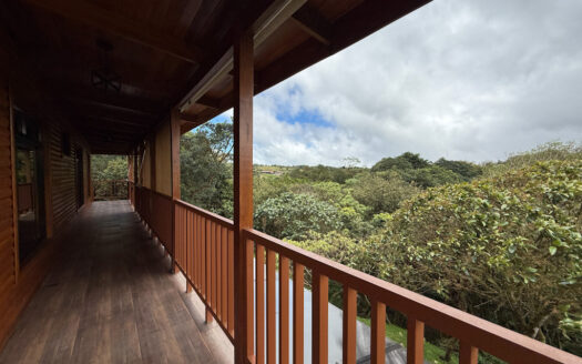 Hermosa Propiedad de 183.732 m2 en Las Montañas de Bajo La Hondura, Dulce Nombre de Coronado COD 143811