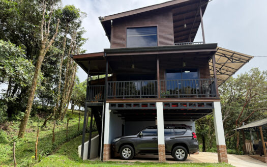 Hermosa Propiedad de 183.732 m2 en Las Montañas de Bajo La Hondura, Dulce Nombre de Coronado COD 143811