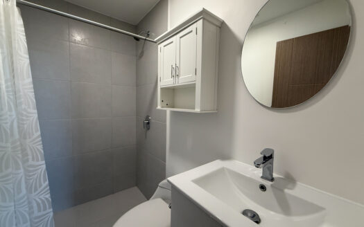 Hermoso Apartamento en Planta Baja, con Variedad de Amenidades en Condominio Bambú Rivera Tibás COD 143377