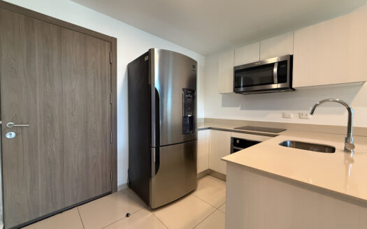 Hermoso Apartamento en Planta Baja, con Variedad de Amenidades en Condominio Bambú Rivera Tibás COD 143377