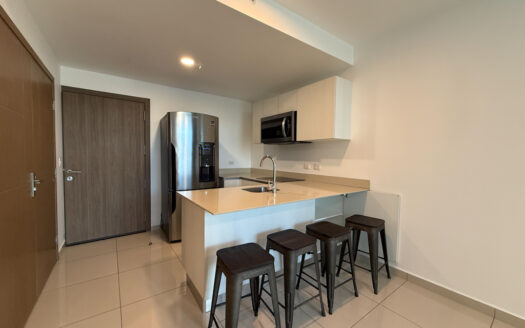 Hermoso Apartamento en Planta Baja, con Variedad de Amenidades en Condominio Bambú Rivera Tibás COD 143377
