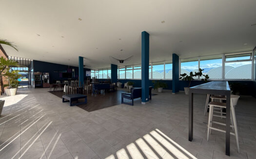 Hermoso Apartamento en Planta Baja, con Variedad de Amenidades en Condominio Bambú Rivera Tibás COD 143377