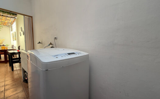 Casa y Apartamento Cerca del Estadio Coyella Fonseca, Guadalupe, Goicoechea COD 142371