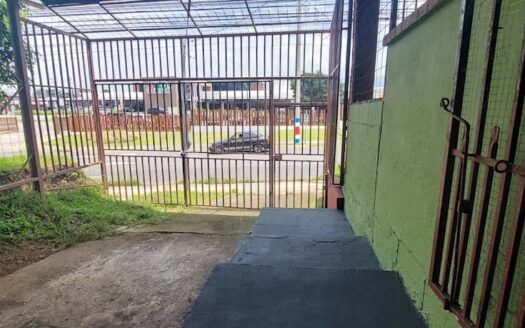 Propiedad Mixta En Venta En Santo Domingo De Heredia, Frente Amplio Y Alta Plusvalía. Código 143206
