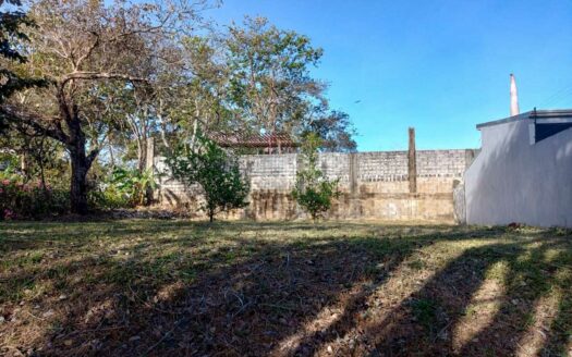 Flat Lot 900 m from the Ocean in Marbella | Public Road Frontage 🌊🌿 COD:142318