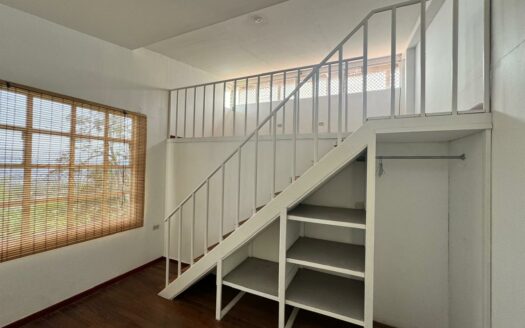 La oportunidad de comprar la casa de sus sueños con una vista increíble de día y de noche solo en Escazú, Cód 142251