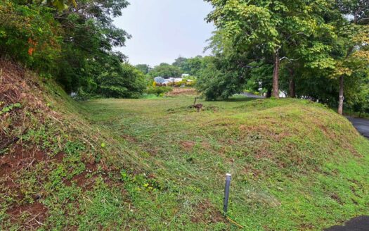 Lote en Condominio en Marbella | a Minutos del Mar 🌿🌊 COD:143230