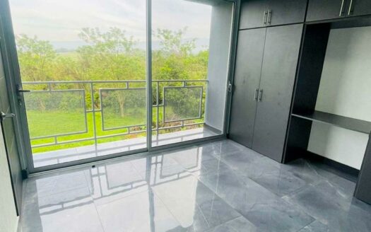 Casa En Venta En Grecia, Moderna Con Amplio Terreno Y Vista Panorámica- Home for sale in Grecia.cod.142194