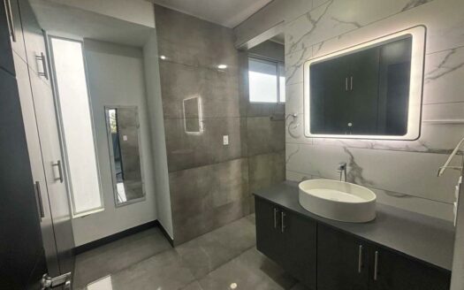 Casa En Venta En Grecia, Moderna Con Amplio Terreno Y Vista Panorámica- Home for sale in Grecia.cod.142194