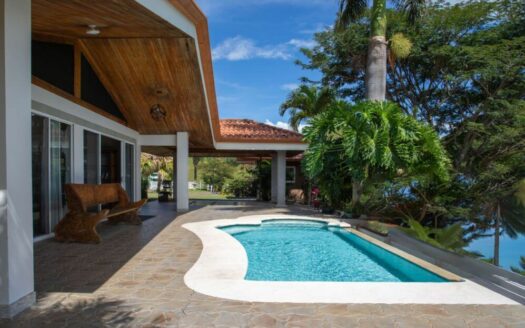 Casa En Venta En Atenas, Hacienda Atenas Con Piscina Infinity Y Amplio Terreno – House For Sale In Atenas, Hacienda Atenas With Infinity Pool And Large Lot.cod.144035