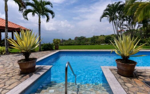 Casa En Venta En Atenas, Vista Atenas Con Casa De Huéspedes Y Piscina-House For Sale In Atenas, Vista Atenas With Guest House And Pool.cod.143996