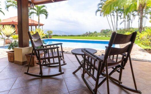 Casa En Venta En Atenas, Vista Atenas Con Casa De Huéspedes Y Piscina-House For Sale In Atenas, Vista Atenas With Guest House And Pool.cod.143996