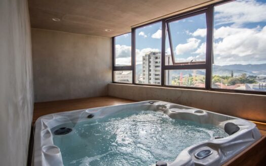 Curridabat: Apartamento en Venta en Condominio Nest con Espectacular Vista. #144561