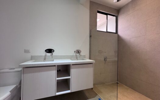 Tres Ríos: Estrene Casa en Condominio Terralta con 4 Habitaciones + Amplio Patio. #145624