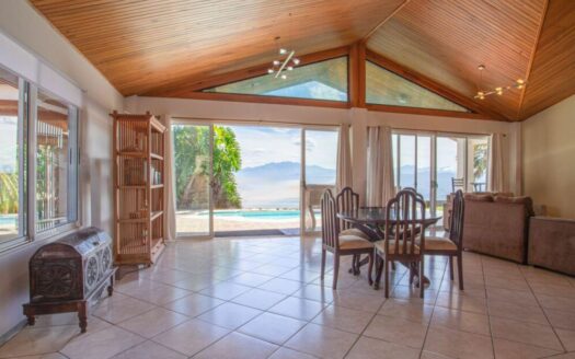 Casa En Venta En Atenas, Hacienda Atenas Con Piscina Infinity Y Amplio Terreno – House For Sale In Atenas, Hacienda Atenas With Infinity Pool And Large Lot.cod.144035