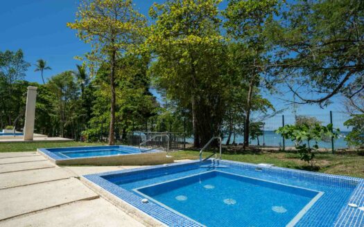 Apartamento En Venta En Punta Leona, Vista Al Mar, Piso 16, Torre 4 Cod 145404