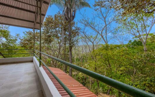 Villa en Venta en Montezuma Puntarenas con Vista al Mar y 8.485m² COD:145634