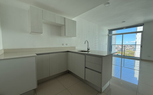 Oportunidad por Remate Bancario! Apartamento en Piso 7, en Condominio Bambú Rivera Tibás COD 144767