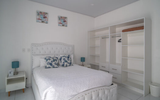 Casa Moderna con Piscina en Santa Cruz – Amplio Terreno y Privacidad a 20 Min de Tamarindo 🌿 COD:145852