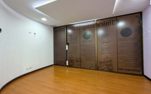 Oficina En Alquiler En Montes De Oca En Condominio Con Seguridad 24/7 cod.F145364