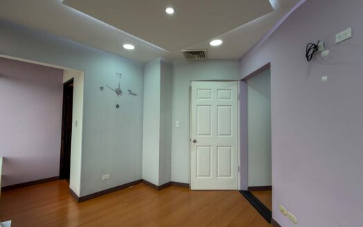 Oficina En Alquiler En Montes De Oca En Condominio Con Seguridad 24/7 cod.F145364