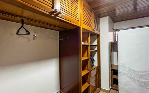 Edificio de apartamentos en venta en Sabana Sur, a pasos de la Contraloría. Código 144297