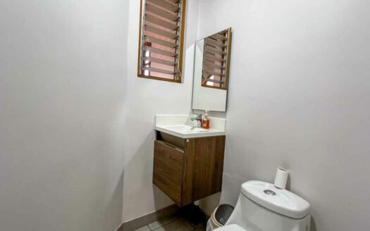 Edificio de apartamentos en venta en Sabana Sur, a pasos de la Contraloría. Código 144297