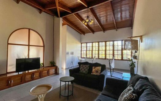 Edificio de apartamentos en venta en Sabana Sur, a pasos de la Contraloría. Código 144297