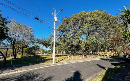 Edificio de apartamentos en venta en Sabana Sur, a pasos de la Contraloría. Código 144297
