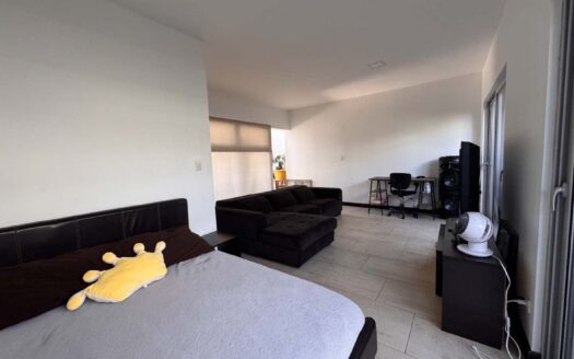 Casa En Venta En Lindora Santa Ana, Condominio Exclusivo De 4 Casas, Con Dormitorio en Primer Piso. Cod. 145892