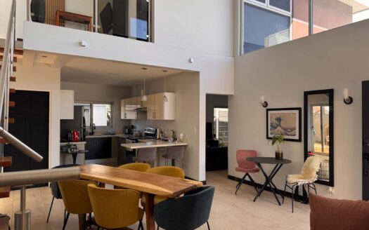 Casa En Venta En Lindora Santa Ana, Condominio Exclusivo De 4 Casas, Con Dormitorio en Primer Piso. Cod. 145892