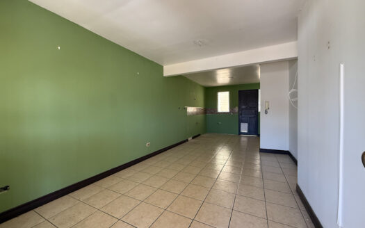 Oportunidad por Remate Bancario!!! Apartamento en Planta Baja, en Pequeño Condominio en Residencial Saint Clare, Moravia COD 146093