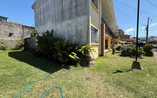 Oportunidad por Remate Bancario!!! Apartamento en Planta Baja, en Pequeño Condominio en Residencial Saint Clare, Moravia COD 146093