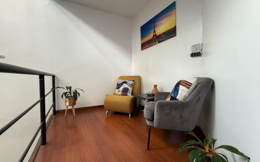 Casa de 3 Niveles, con 4 Habitaciones y en Residencial Seguro en Llorente de Tibás COD 145516