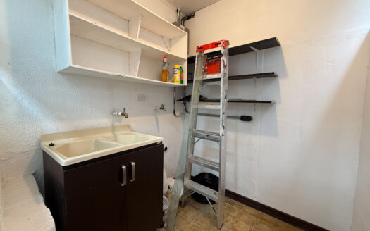 Casa en Residencial Seguro, Con Mucha Iluminación en la Zona de Dulce Nombre de Coronado COD 144736