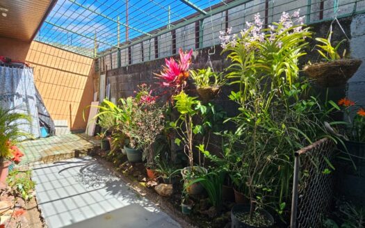 Amplia Casa Comercial En Venta Frente a Plaza Tropicana Con Uso De Suelo Mixto. COD. 144299